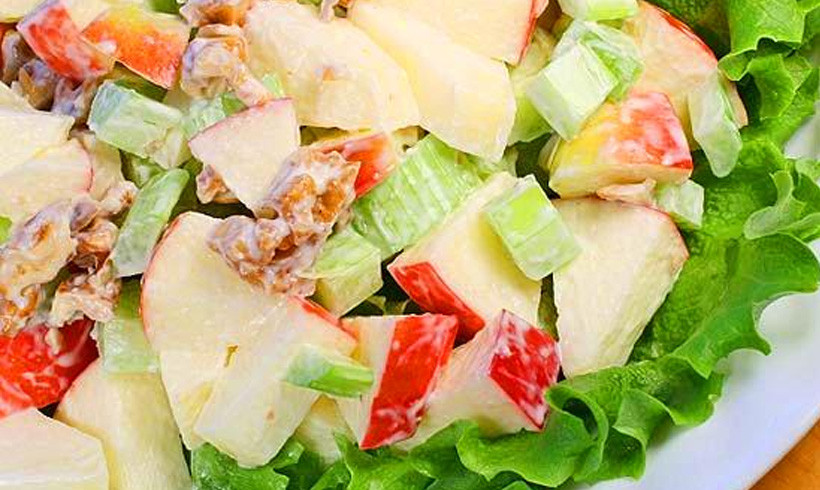 Salata od celera i jabuke